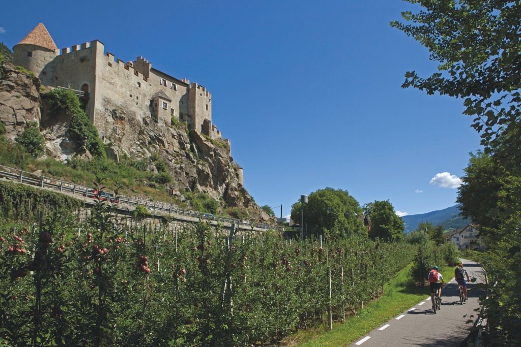 Alpenüberquerung mit dem Fahrrad: 4 schöne Tourenrad ...